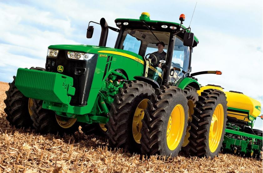 American Farm Bureau Federation Signs Right to Repair Memorandum of Understanding with John Deere