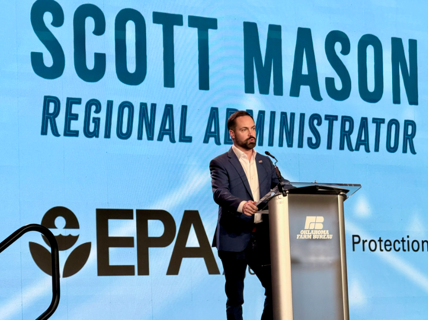 Scott mason speaking at OKFB meeting
